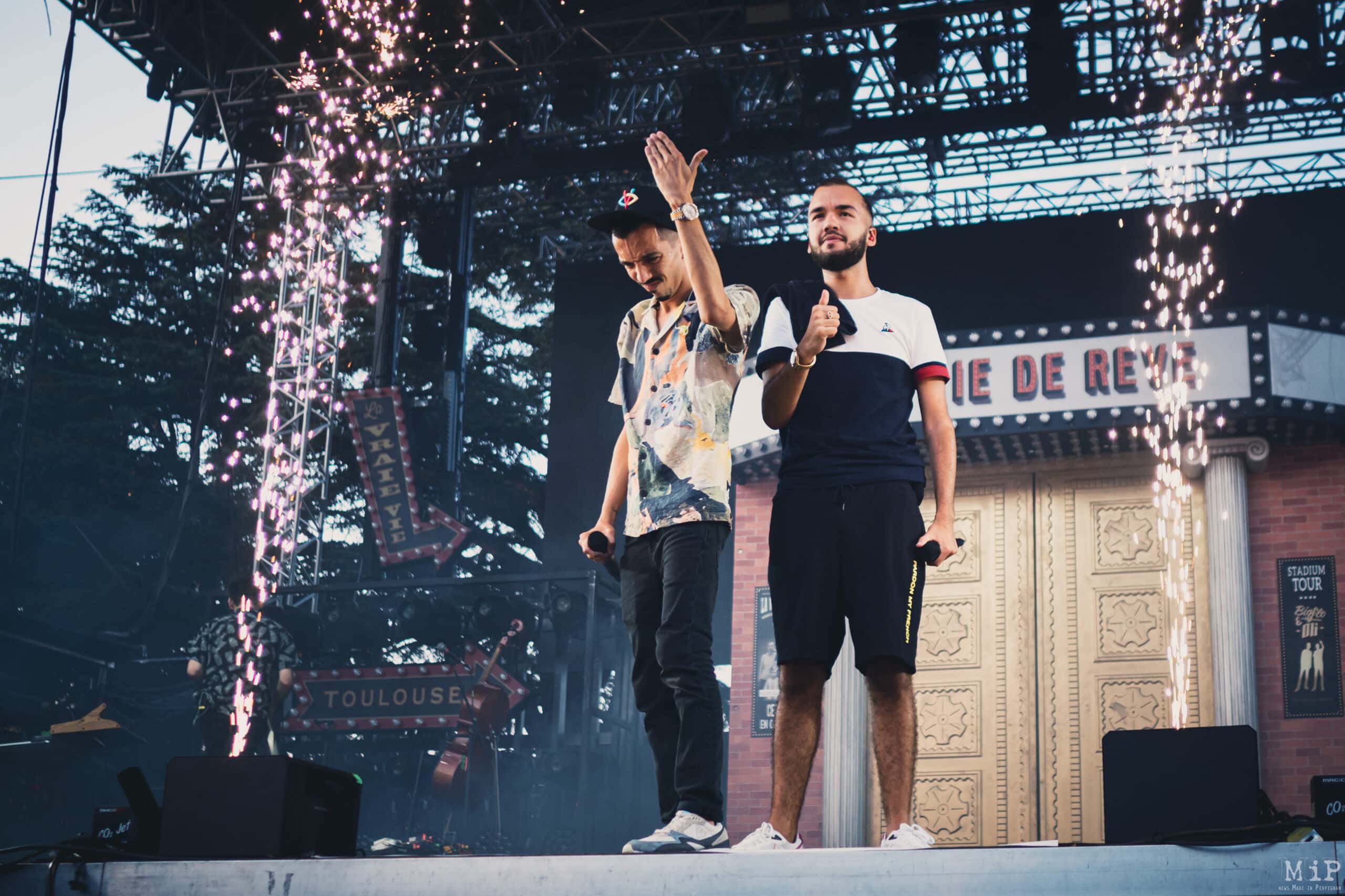 France, Argeles-sur-mer, 2019-07-05. Illustration, Big Flo et Oli on stage during the Deferlantes Festival near Perpignan in south of France. Photograph by Arnaud Le Vu / Hans Lucas. France, Argeles-sur-mer, 2019-07-05. Illustration, Big Flo et Oli sur scene lors du Festival Les Deferlantes pres de Perpignan dans le sud de la France. Photographie de Arnaud Le Vu / Hans Lucas.